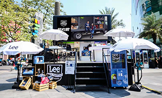 The Versatile Applications of LED Advertising Vehicles in Roadshows