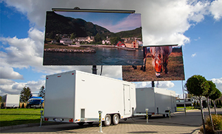 Flexible Big Screen Trailers for Temporary Installations